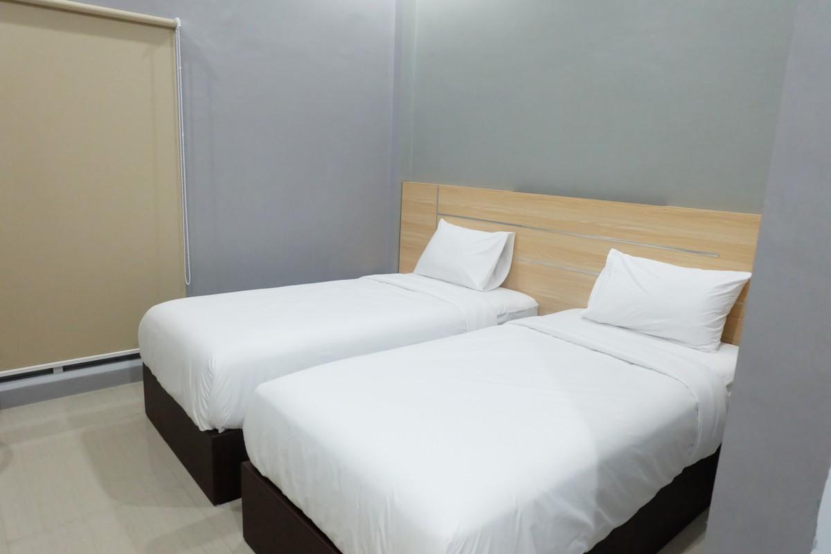 O.R 44 Hotel Бенгкулу Екстер'єр фото